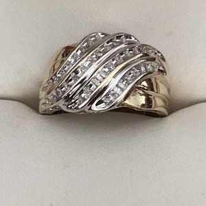10K Yellow?& White Gold Diamond Channel Set Dome Ring Size 8